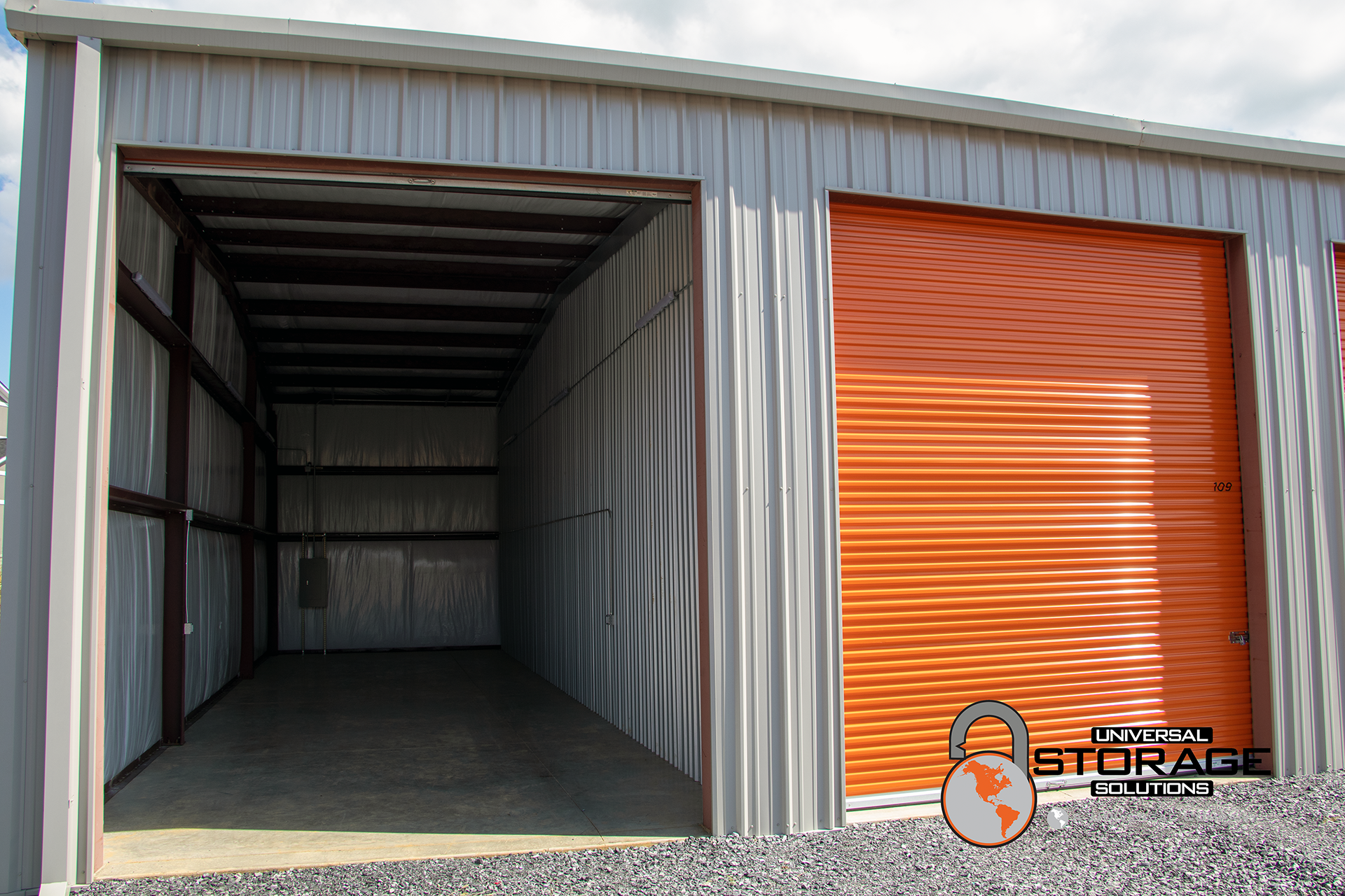 Large Storage Units with Electricity